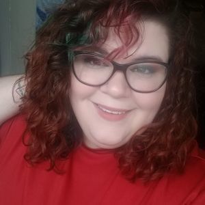 Meet your Posher, Elia